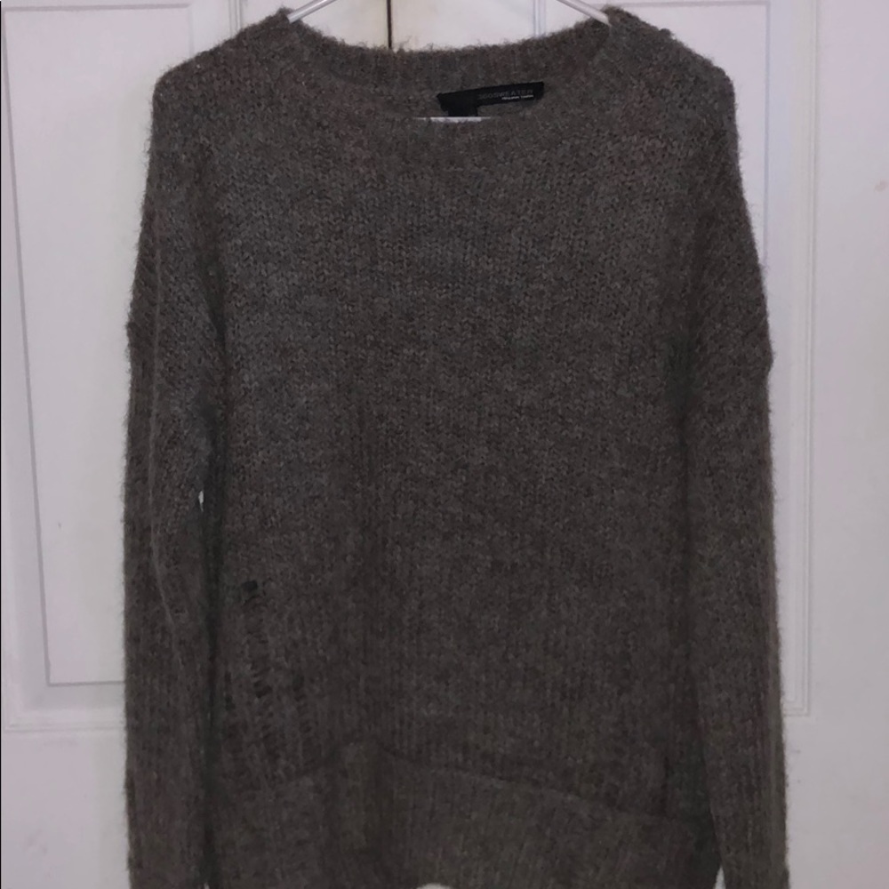 Cashmere distressed sweater